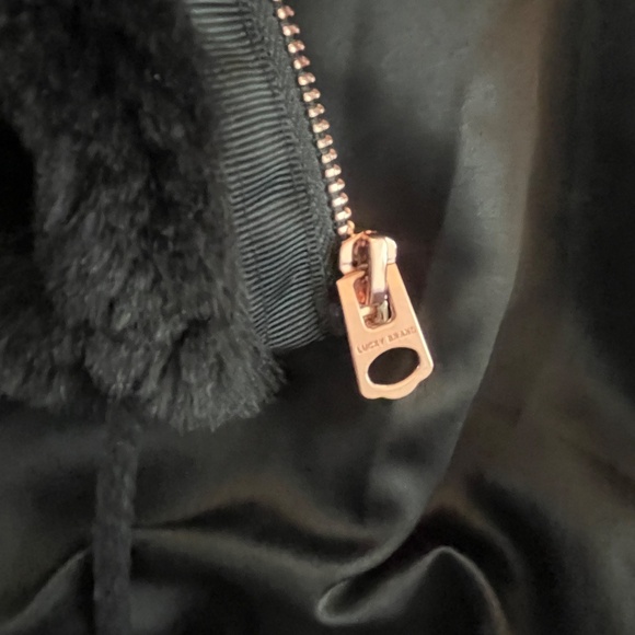 - Lucky Brand XL Faux Fur Black Jacket - Picture 11 of 12